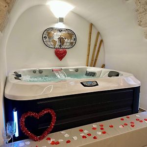 Ostuni Luxury Room